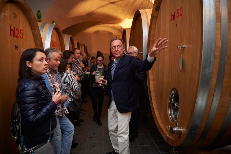 8Tasting-Comet-Wines